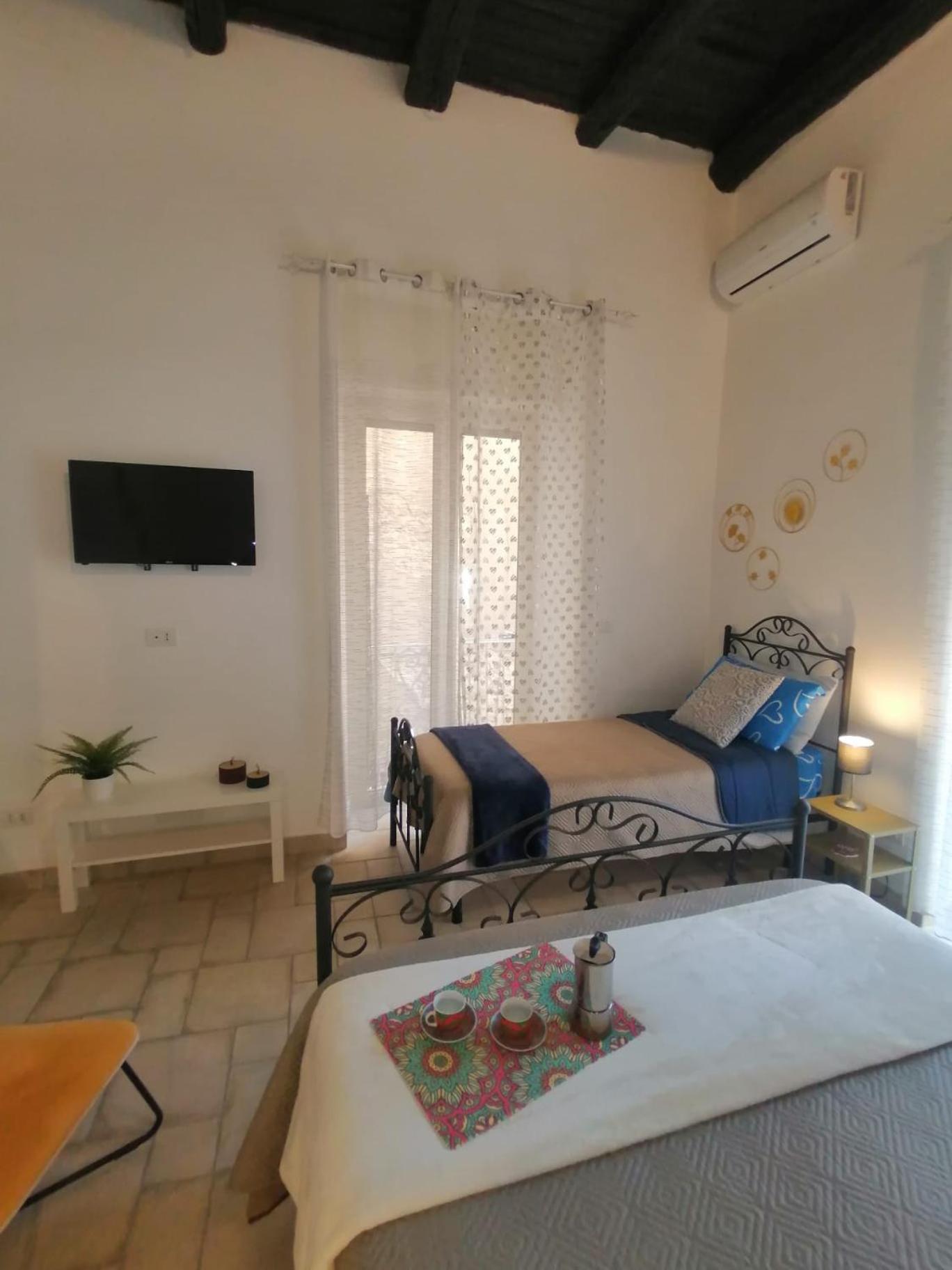 Ferienwohnung Il Vicoletto Sul Castello Neapel Exterior foto