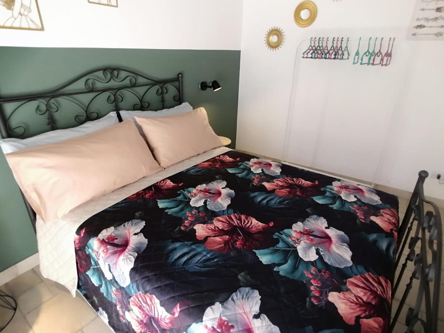 Ferienwohnung Il Vicoletto Sul Castello Neapel Exterior foto